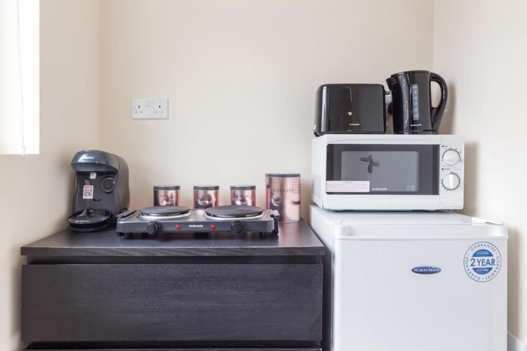 Isleworth Suites - Tw7 Esterno foto