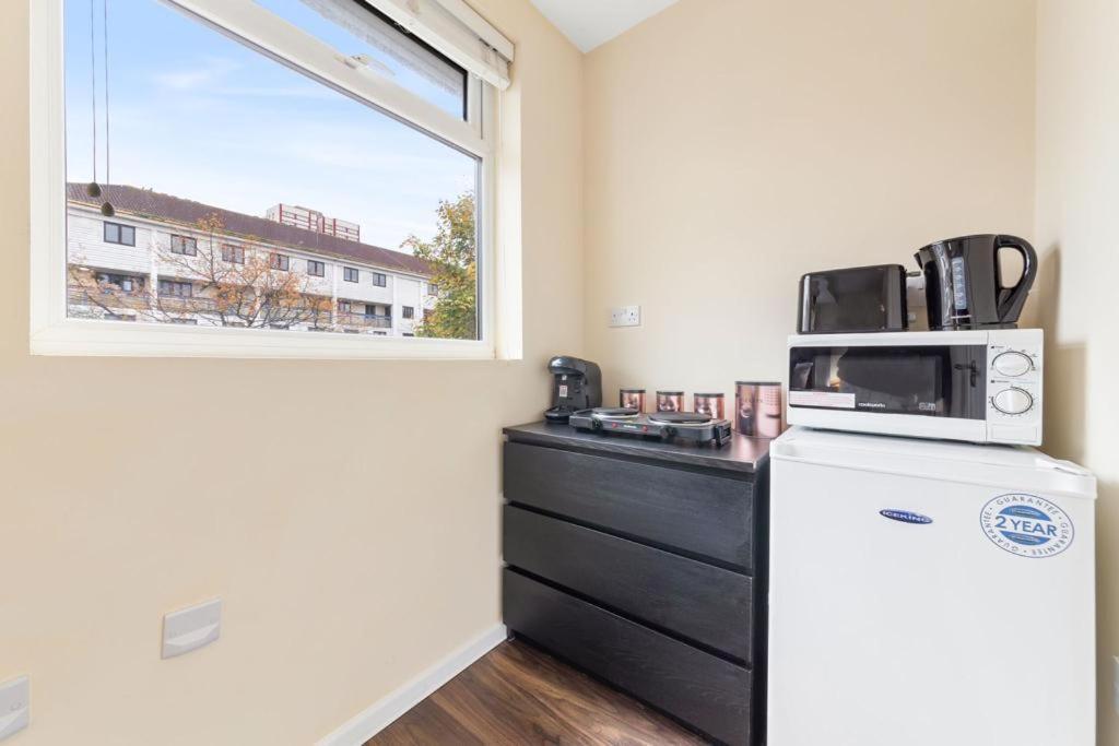 Isleworth Suites - Tw7 Esterno foto