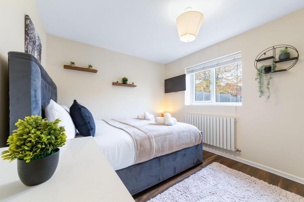 Isleworth Suites - Tw7 Esterno foto